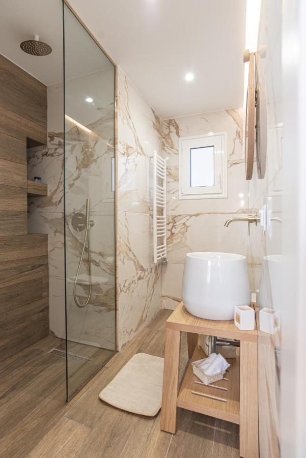 2Bdroom Plaka Apartment Atenas Exterior foto